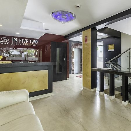 Treebo Trend J'S Five Two Boutique Hotel Chennai Ngoại thất bức ảnh