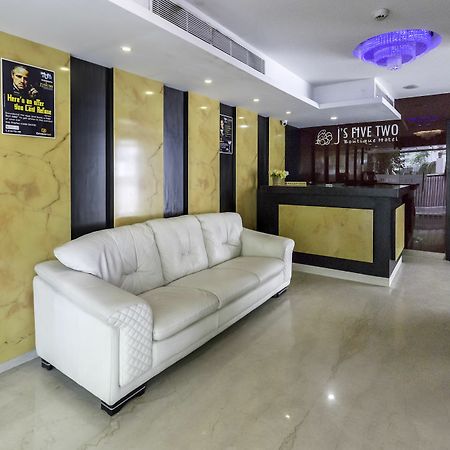 Treebo Trend J'S Five Two Boutique Hotel Chennai Ngoại thất bức ảnh